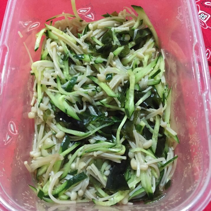 えのきとワカメときゅうりのめんつゆポン酢サラダ レシピ 作り方 By りらっくママ 楽天レシピ えのきとワカメときゅうりのめんつゆポン酢サラダ レシピ 作り方 By りらっくママ 楽天レシピ